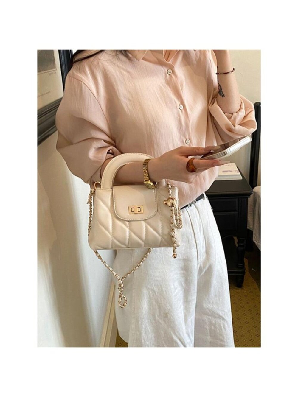 Quilted Chain Strap Crossbody Bag